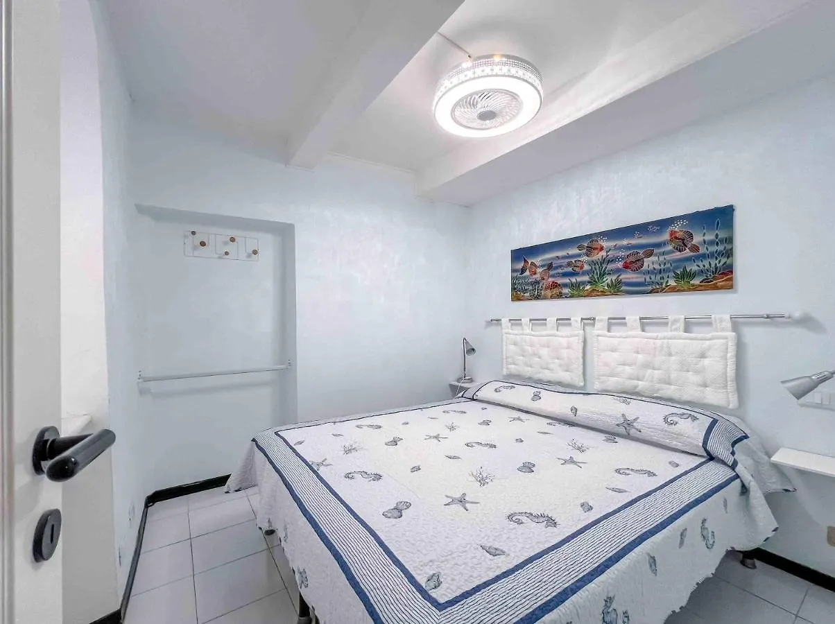 Centralissimo Bilocale A 50 Mt Dal Mare Varazze Apartment